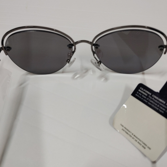 Lucky Brand Semi-rimless 55mm Sunglasses display picture 1